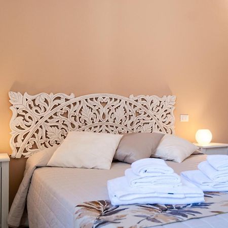 La Pigna Bianca Suites Лече Екстериор снимка