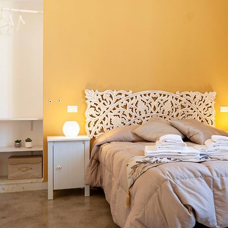La Pigna Bianca Suites Лече Екстериор снимка