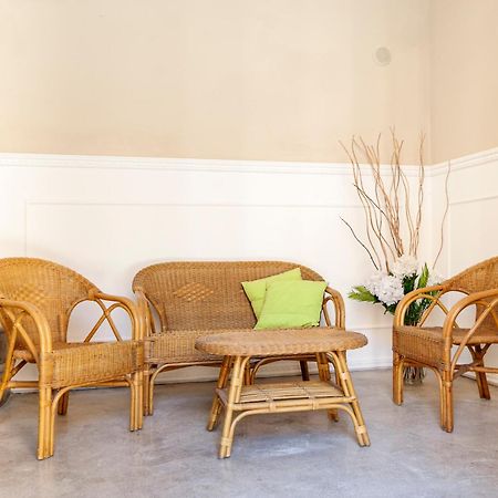 La Pigna Bianca Suites Лече Екстериор снимка