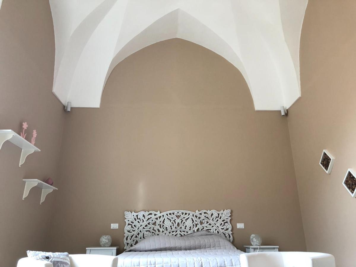 La Pigna Bianca Suites Лече Екстериор снимка